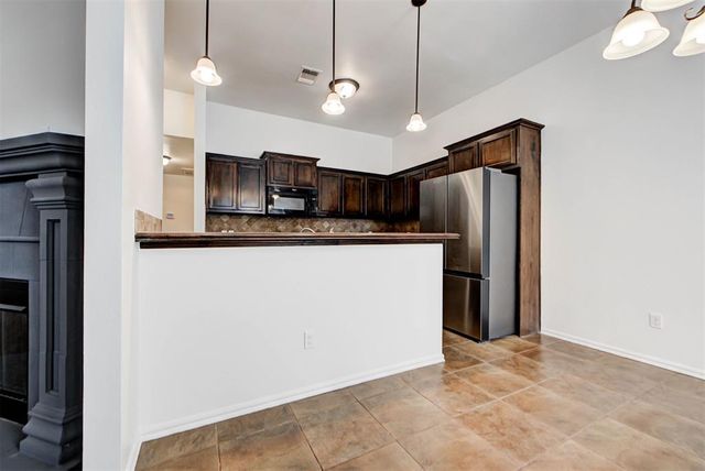 417 Tecumseh Meadows Court, Norman, OK 73069