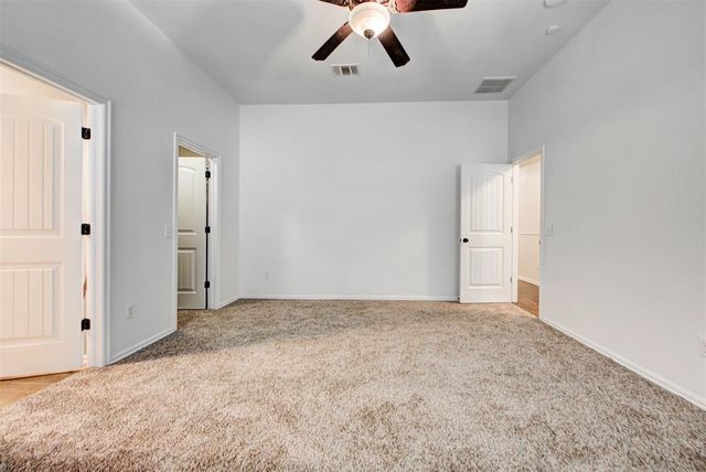 417 Tecumseh Meadows Court, Norman, OK 73069