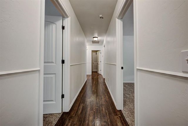 417 Tecumseh Meadows Court, Norman, OK 73069