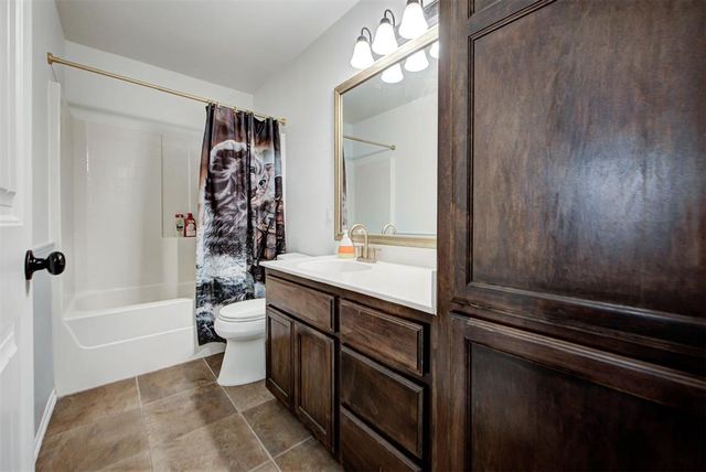 417 Tecumseh Meadows Court, Norman, OK 73069