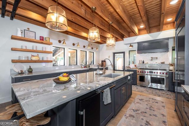 228 Grey Squirrel Point, Talking Rock, GA 30175