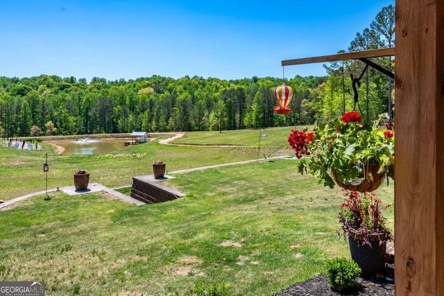 228 Grey Squirrel Point, Talking Rock, GA 30175
