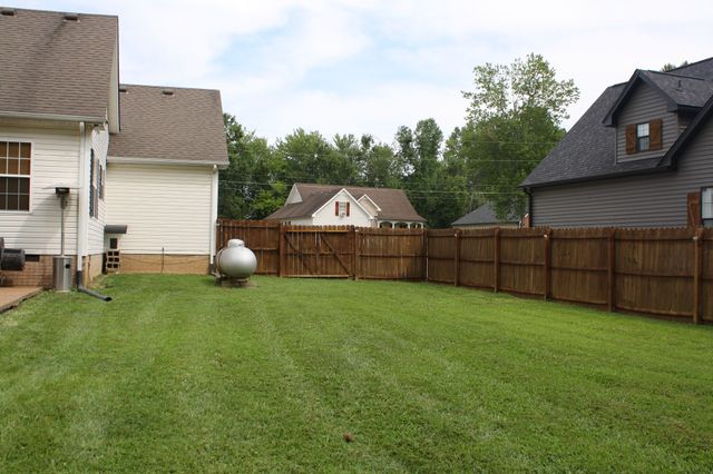 109 Carrie Mae Cir, Portland, TN 37148