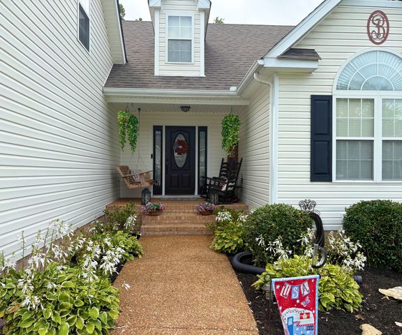 109 Carrie Mae Cir, Portland, TN 37148