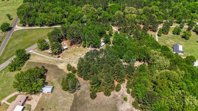 2792 Fm 49, Mineola, TX 75773