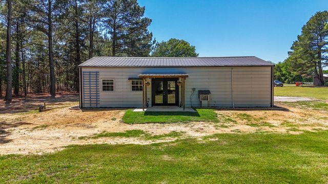 2792 Fm 49, Mineola, TX 75773
