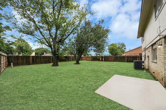 16618 Lonesome Quail Drive, Houston, TX 77489