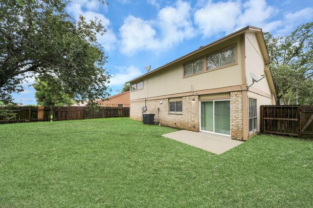 16618 Lonesome Quail Drive, Houston, TX 77489