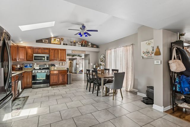 26735 W Il Route 173, Antioch, IL 60002