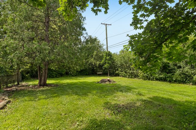 26735 W Il Route 173, Antioch, IL 60002