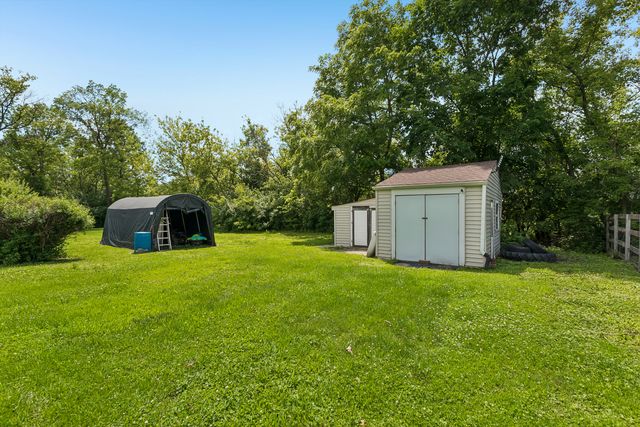 26735 W Il Route 173, Antioch, IL 60002