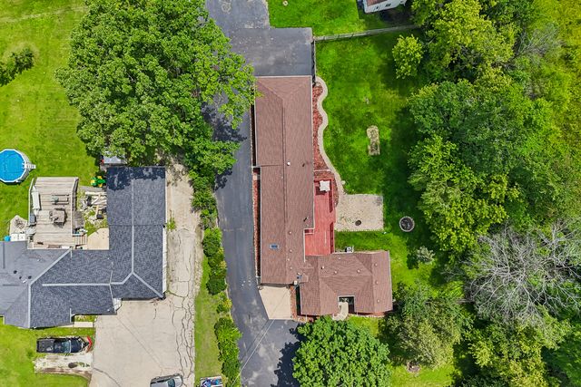 26735 W Il Route 173, Antioch, IL 60002