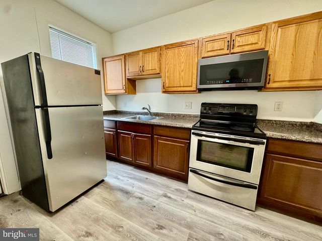 2019 N SMALLWOOD ST, Baltimore, MD 21216