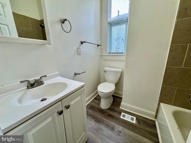 2019 N SMALLWOOD ST, Baltimore, MD 21216