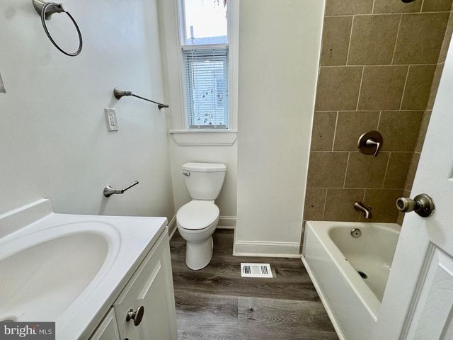 2019 N SMALLWOOD ST, Baltimore, MD 21216