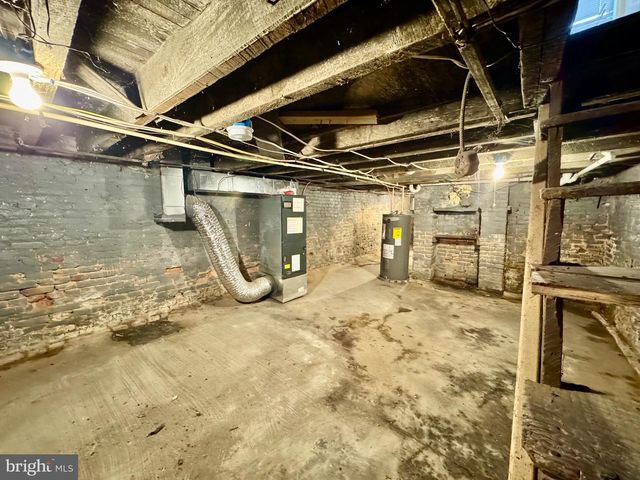 2019 N SMALLWOOD ST, Baltimore, MD 21216