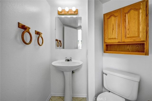 20034 Curassow Court, Canyon Country, CA 91351