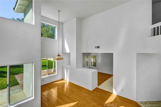 20034 Curassow Court, Canyon Country, CA 91351