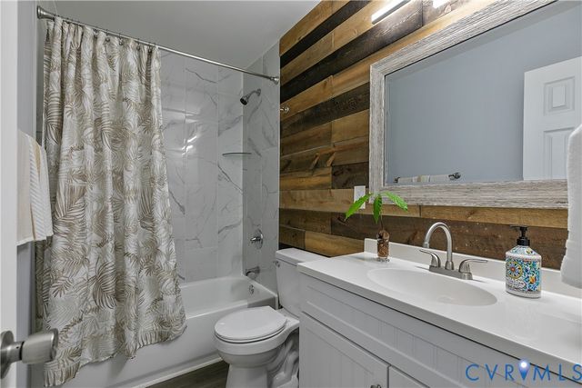 2212 Clearfield St, Richmond, VA 23224