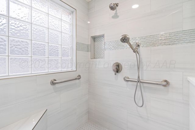 3 LA COSTA Drive, Amarillo, TX 79124