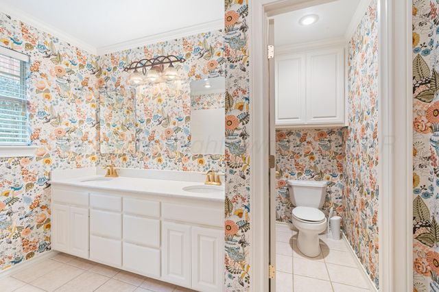 3 LA COSTA Drive, Amarillo, TX 79124