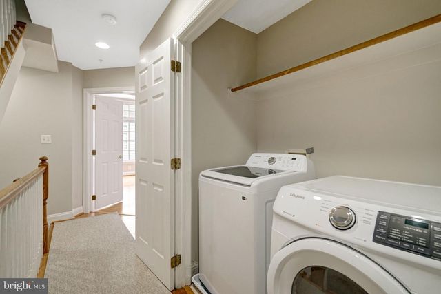 1210 ROUNDHOUSE LN, Alexandria, VA 22314