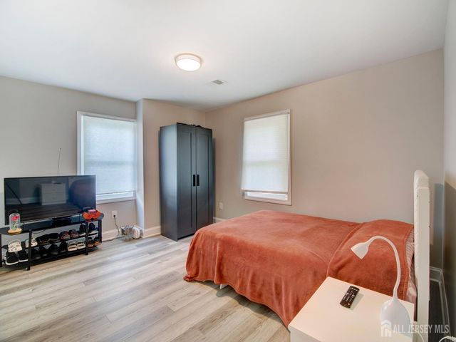 415 Plainfield Avenue, Piscataway, NJ 08854