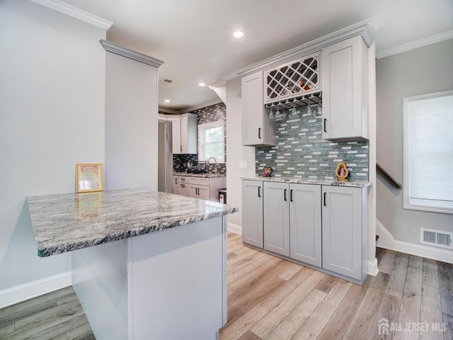 415 Plainfield Avenue, Piscataway, NJ 08854