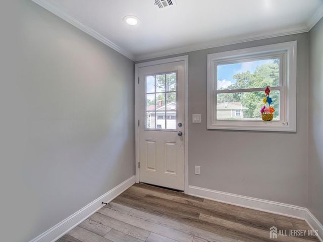 415 Plainfield Avenue, Piscataway, NJ 08854
