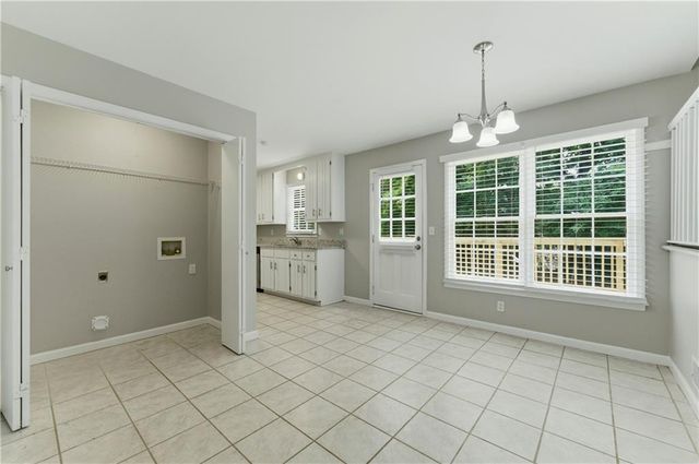 615 Hickory Nobb, Sugar Hill, GA 30518