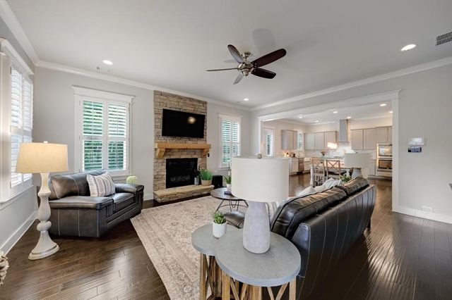 502 Taymack Farm Court, Woodstock, GA 30188