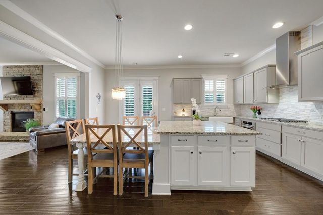 502 Taymack Farm Court, Woodstock, GA 30188