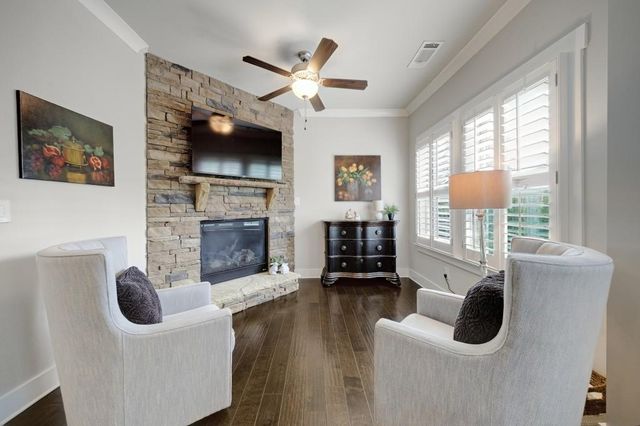 502 Taymack Farm Court, Woodstock, GA 30188
