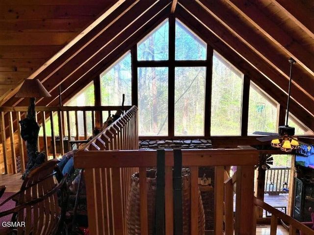 3958 Ole Smoky Way, Sevierville, TN 37862