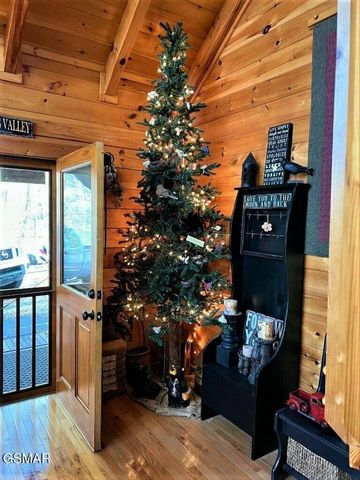 3958 Ole Smoky Way, Sevierville, TN 37862