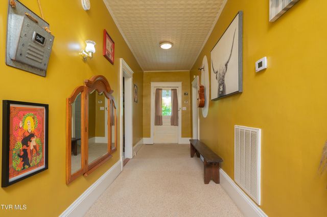 110 Charles Smith Road, Watauga, TN 37694