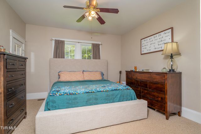 110 Charles Smith Road, Watauga, TN 37694