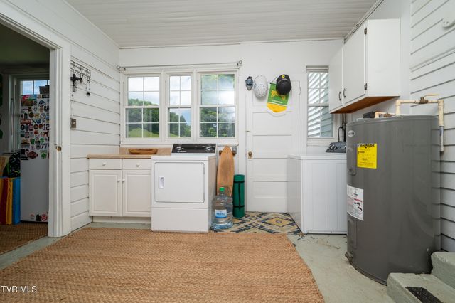 110 Charles Smith Road, Watauga, TN 37694