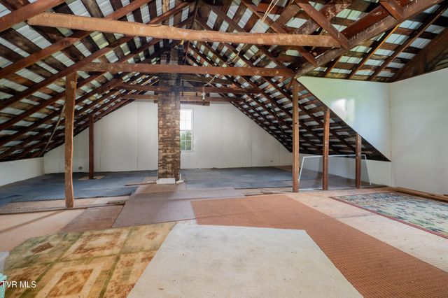 110 Charles Smith Road, Watauga, TN 37694
