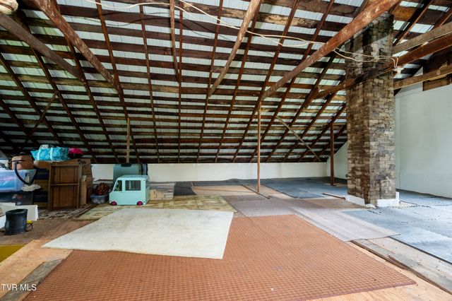 110 Charles Smith Road, Watauga, TN 37694