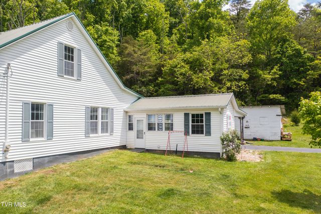 110 Charles Smith Road, Watauga, TN 37694