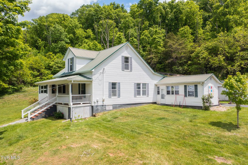 110 Charles Smith Road, Watauga, TN 37694
