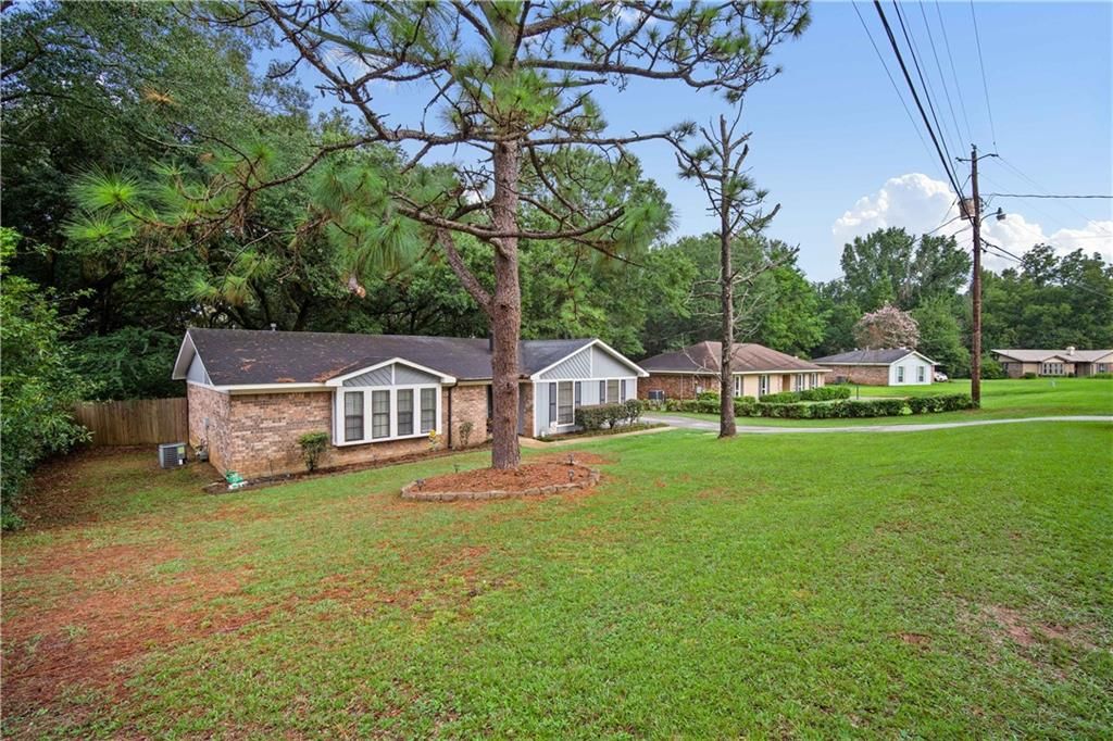 2556 Meadowview Drive, Mobile, AL 36695 — photo 3