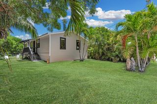 W 117 Sandy Circle, Big Pine Key, FL 33043