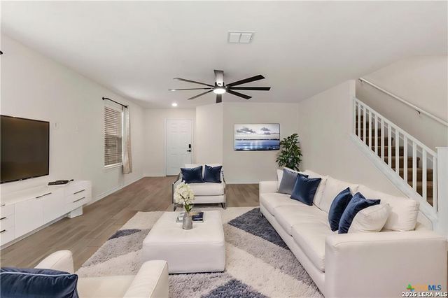 581 Lost Pond, New Braunfels, TX 78130