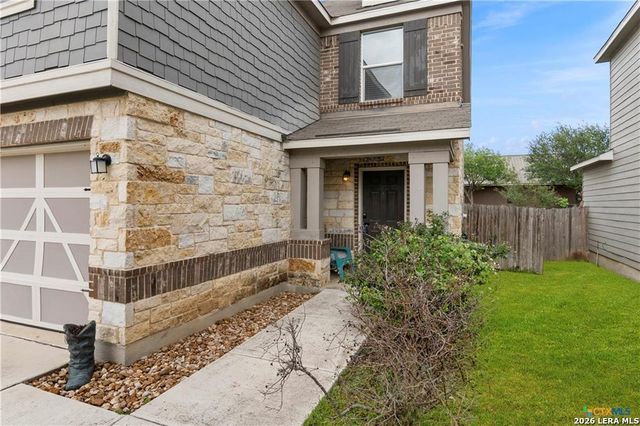 581 Lost Pond, New Braunfels, TX 78130