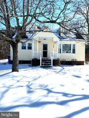 1826 CIRCLE DR, Millville, NJ 08332