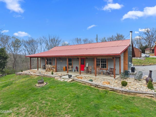 2357 Hall Road, Dandridge, TN 37725