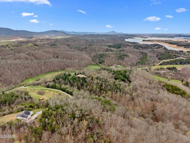 2357 Hall Road, Dandridge, TN 37725