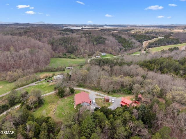 2357 Hall Road, Dandridge, TN 37725